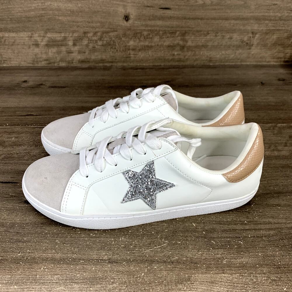 NEW Universal Thread Women's Candace Lace-Up Sneakers - Tan Size 9.5